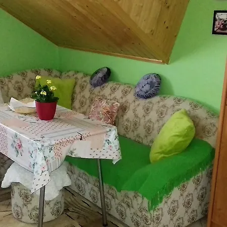 Privat Marika * Pavlova Ves
